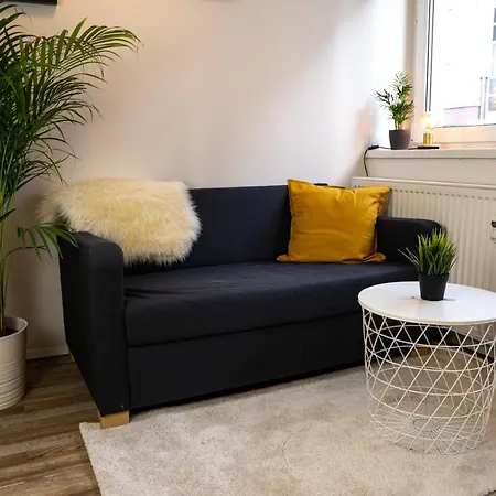 Full House - Orange - Netflix, Wifi Inkl * Magdeburg